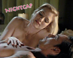 Nightcap escenas nudistas