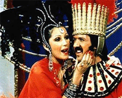 The Sonny & Cher Comedy Hour (1971-1974) Escenas Nudistas