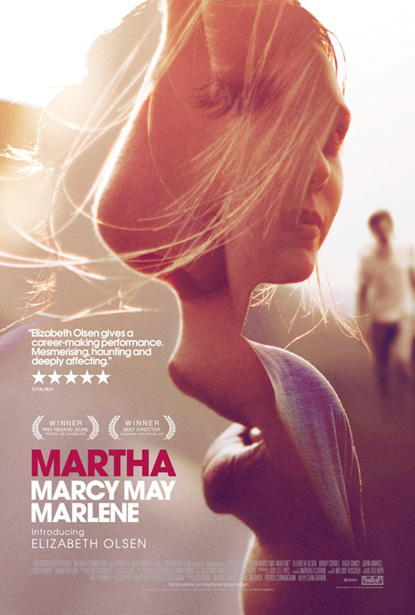 Martha Marcy May Marlene  (2011) Escenas Nudistas