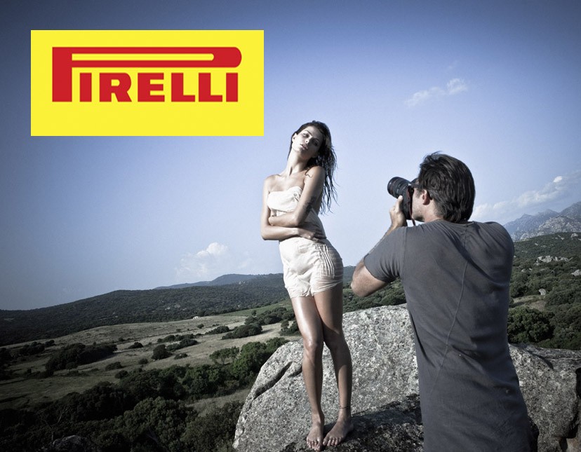 The Making of the Pirelli 2012 Calendar escenas nudistas