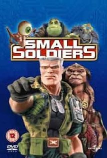 Small Soldiers 1998 película escenas de desnudos