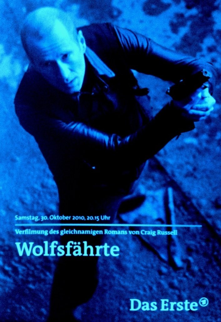 Wolfsfährte (2010) Escenas Nudistas
